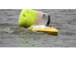 Stevenage. Andy Davis (49) and Alan Hales (59) demonstrate that turning too close to a buoy can have severe repercussions.